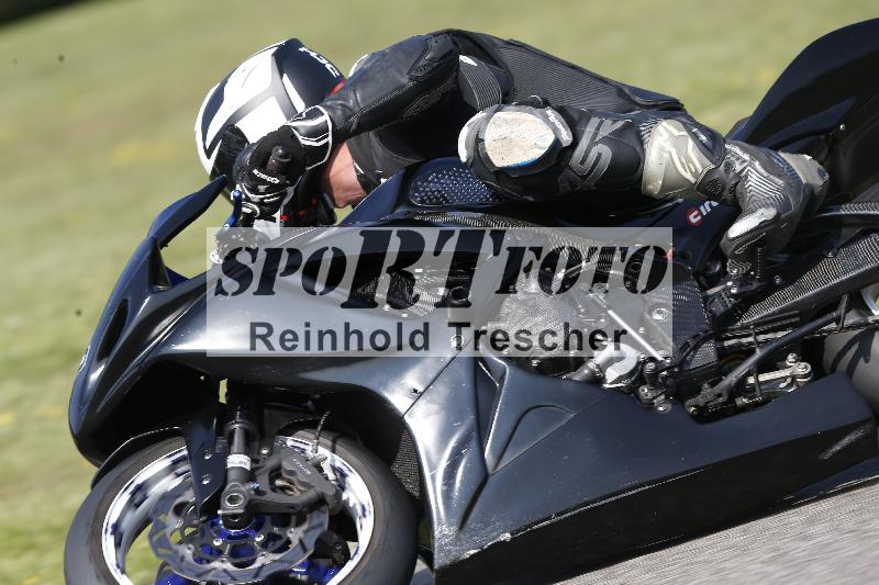 /45 10.08.2025 Plüss Moto Sport ADR/Freies Fahren/411